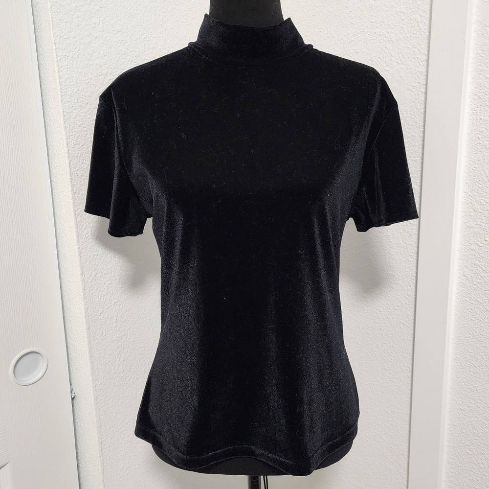 Natori Black Velour Short Sleeve Turtleneck Blouse